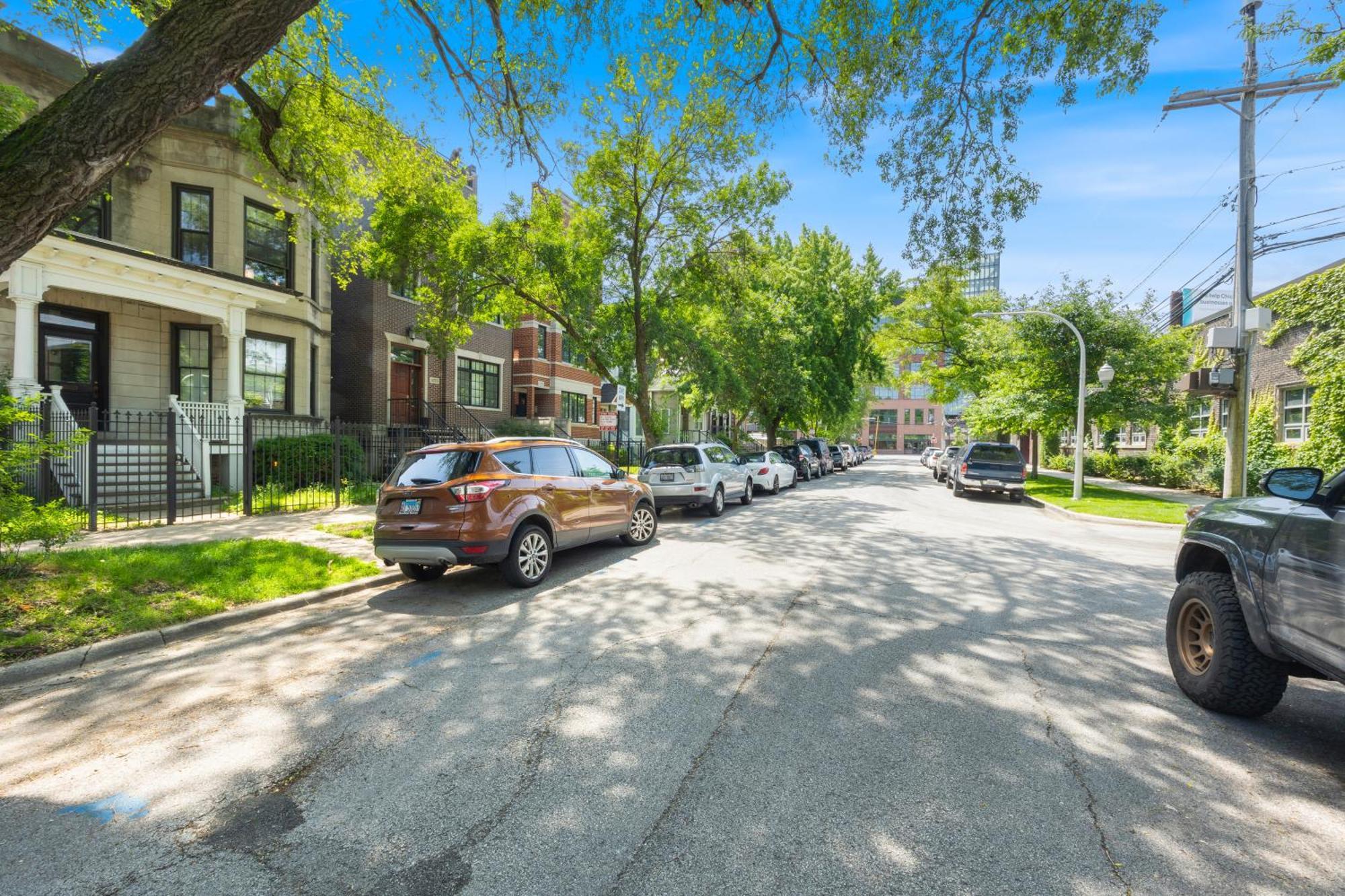 Wrigleyville Suites Чикаго Екстериор снимка