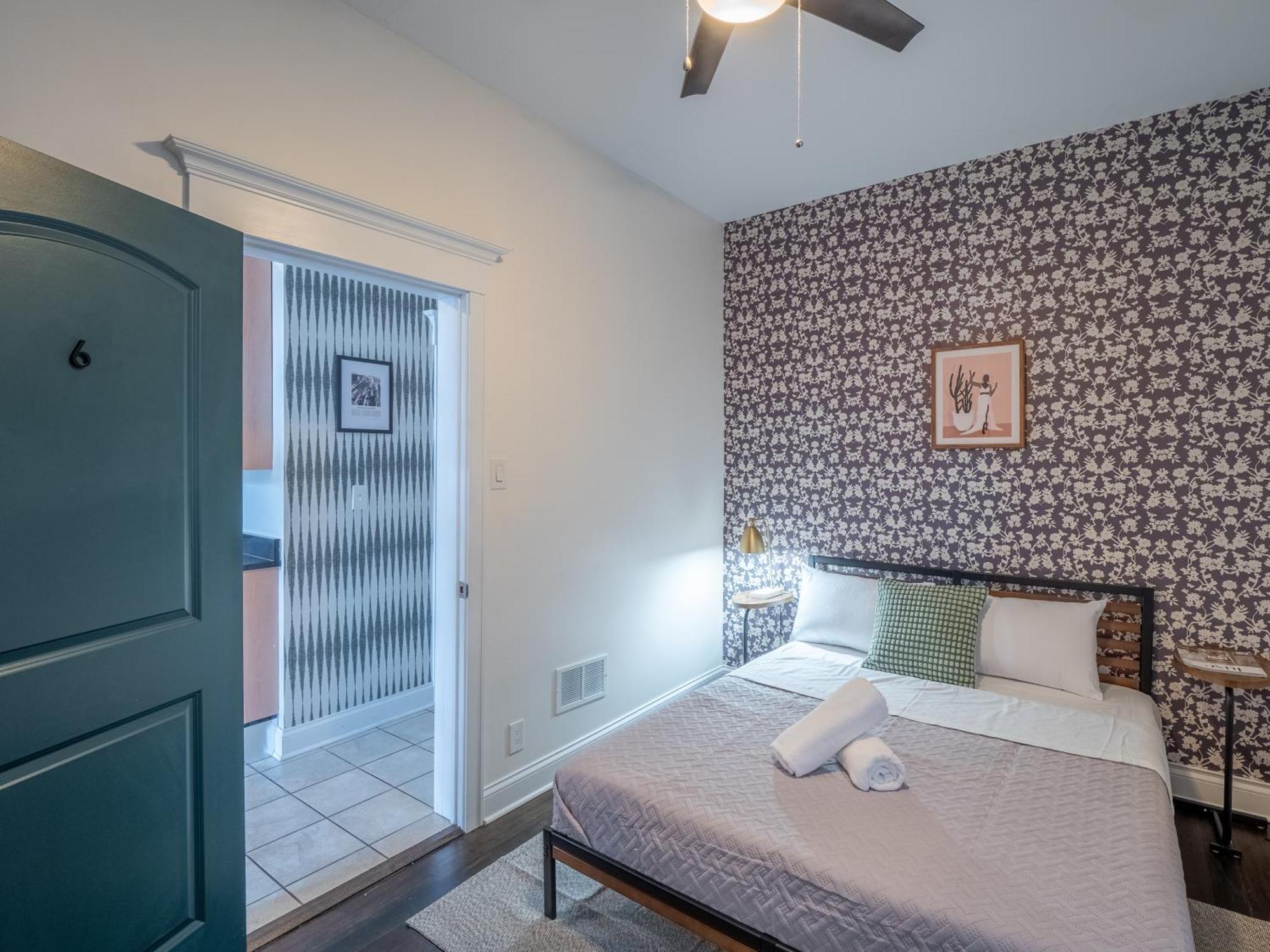 Wrigleyville Suites Чикаго Екстериор снимка